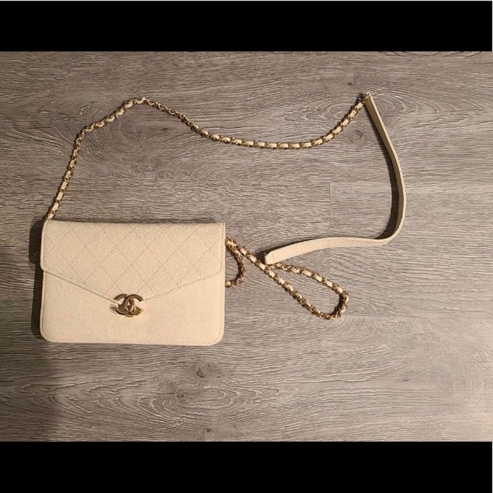 Chanel hand bag